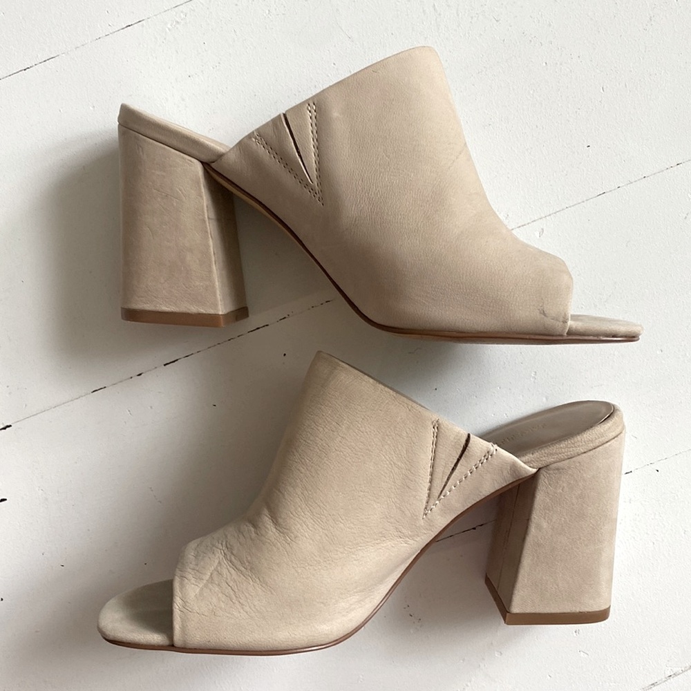 Sakes Fifth Avenue, 3 inch mule, size 6’5. Light beige
